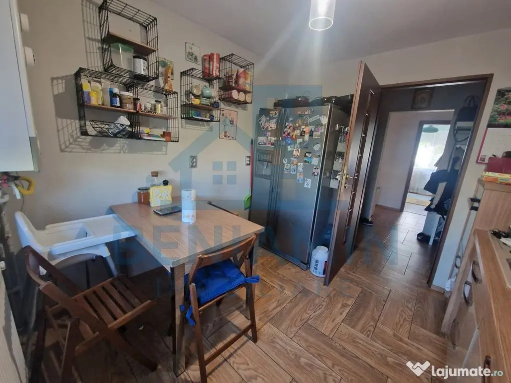 4 decomandate - 80mp - centrala proprie - renovat - Calea... 