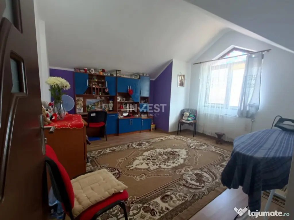 Casa 5 camere-strada principala - Tomesti 