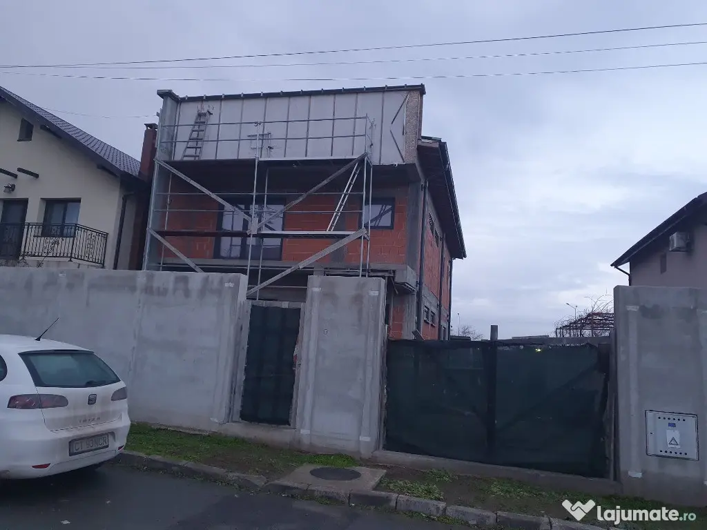 Vila P+1E de vanzare in Agigea cartierul nou 