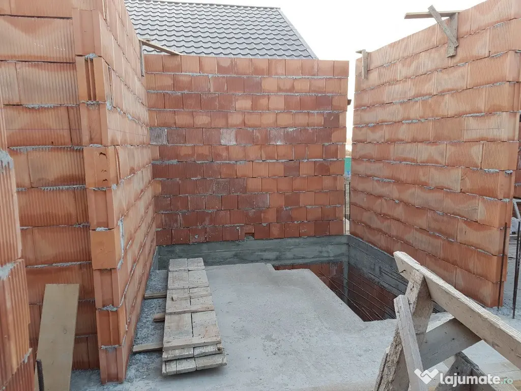 Vila P+1E de vanzare in Agigea cartierul nou 