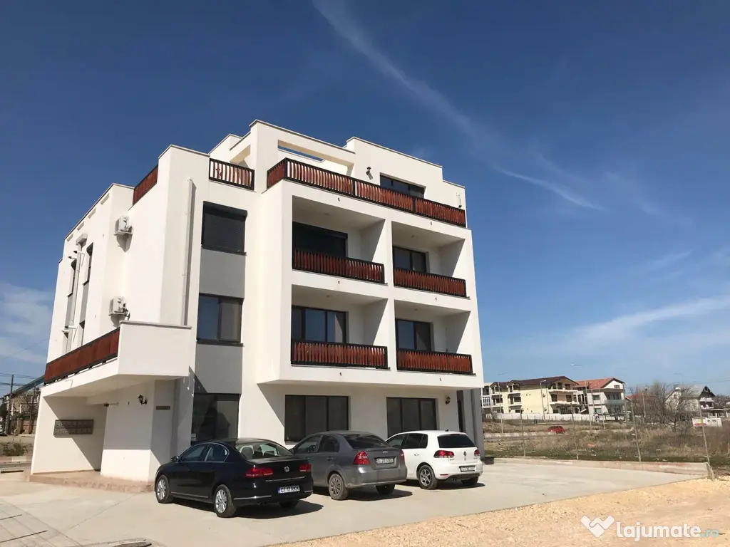 Apartament 2 camere decomandat 