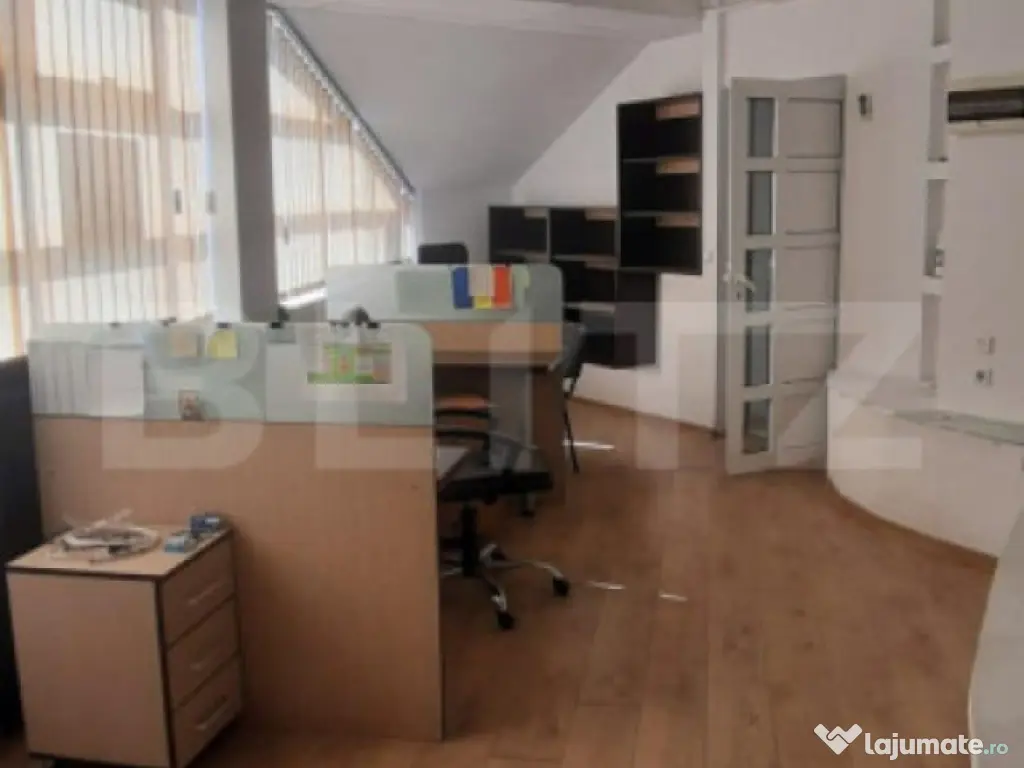 Spatiu prestari servicii, parter, strada principala, 220 mp 