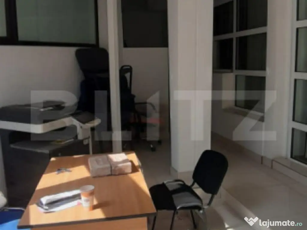 Spatiu prestari servicii, parter, strada principala, 220 mp 