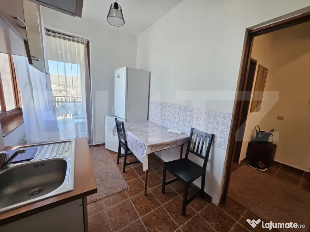 Apartament decomandat 43 mp utili, zona primariei 