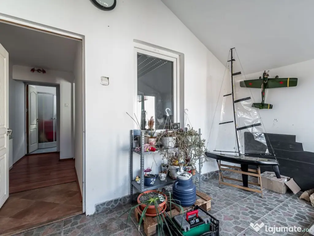 Casa ideală pentru familie: școală la 3 min + anexă p... 