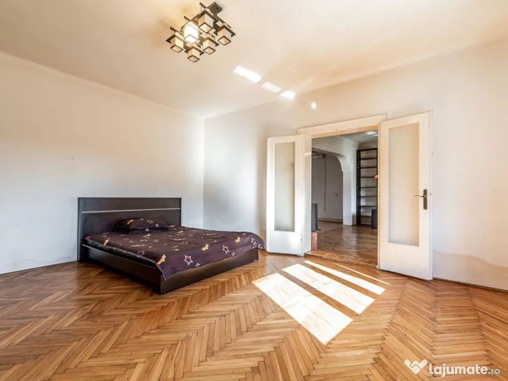 Casa ideală pentru familie: școală la 3 min + anexă p... 