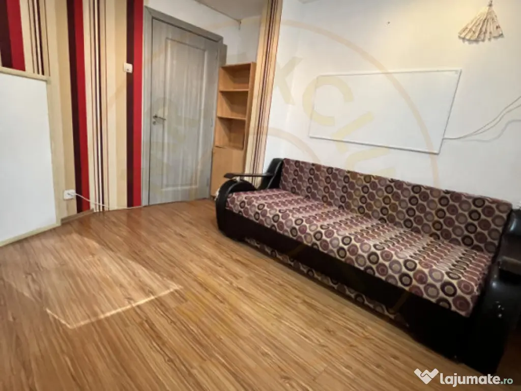 Apartament 3 camere parter zona Exercitiu-Pitesti 0% Comisio 