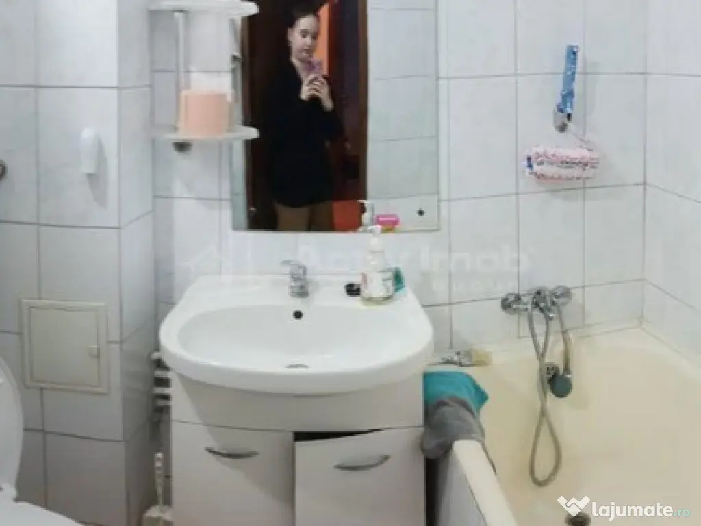 Luica - 2 camere - bloc reabilitat termic 