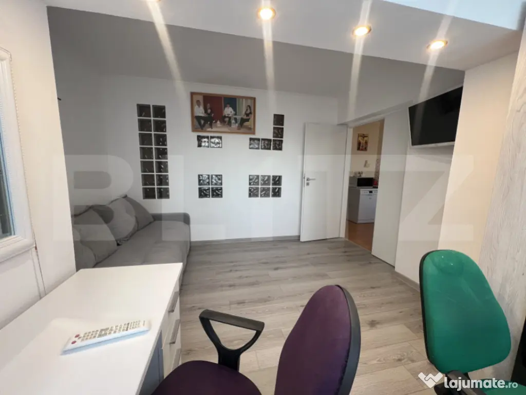 Apartament 3 camere, 60 mp, parcare, zona Sesul de Sus 