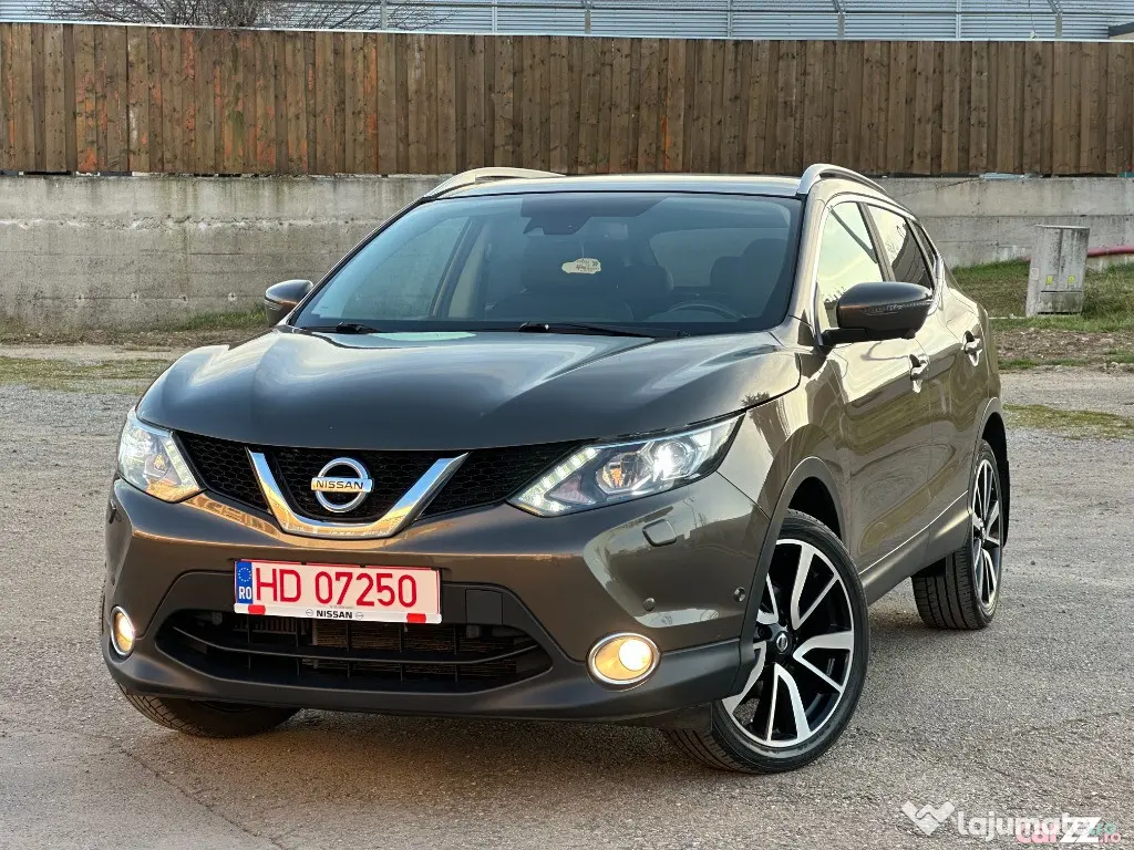 Nissan Qashqai Tekna+*navi*panoramic*benzina*piele*camere 360*BiXenon*2016*E 6 
