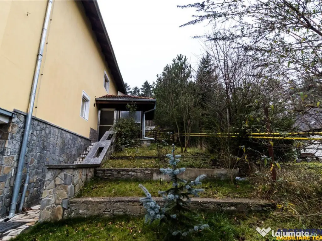 Resedinta cu atmosfera familiara,peisaj imersiv,amplasare pr 