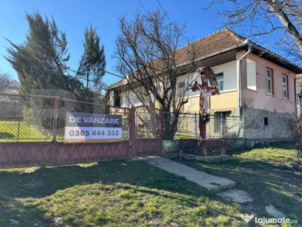 Casa in Voiniceni cu 12 ari de teren! La 7 Km de Tg.Mures! 