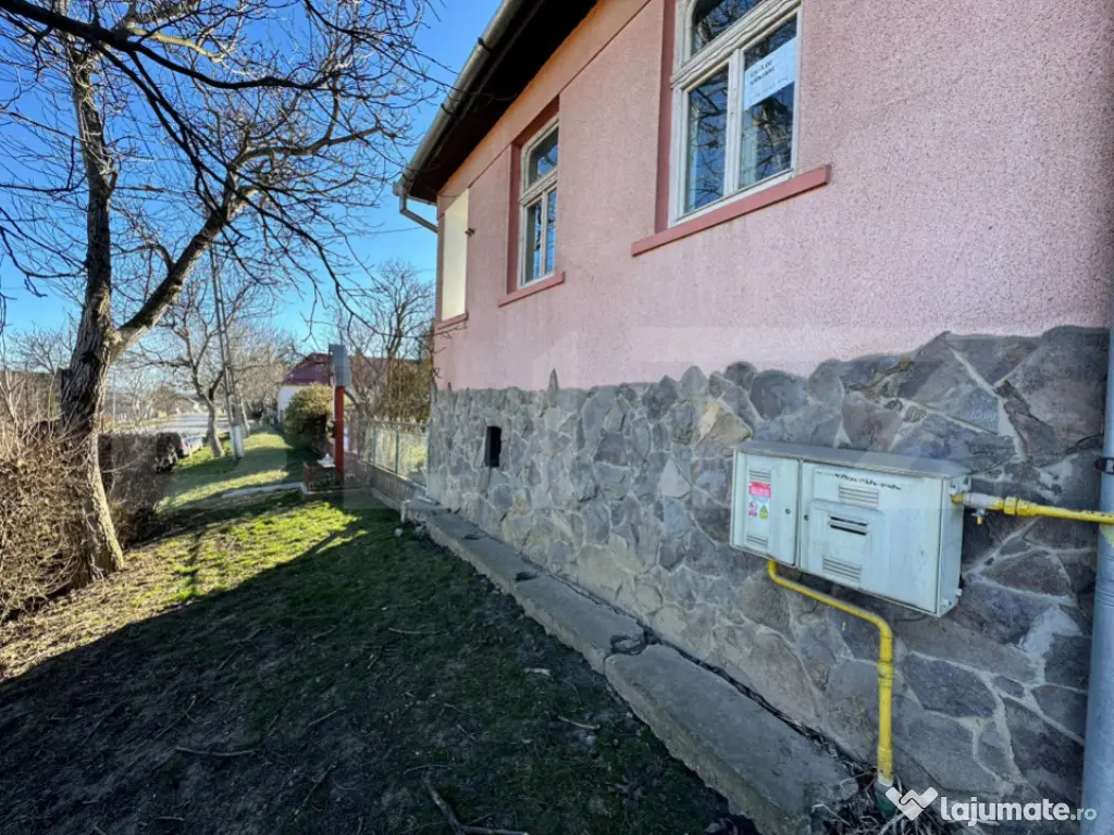 Casa in Voiniceni cu 12 ari de teren! La 7 Km de Tg.Mures! 
