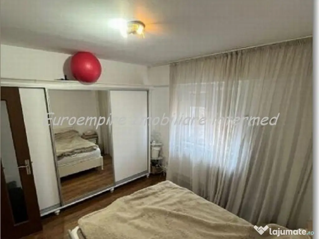 Apartament 2 camere decomandate zona Capitol 