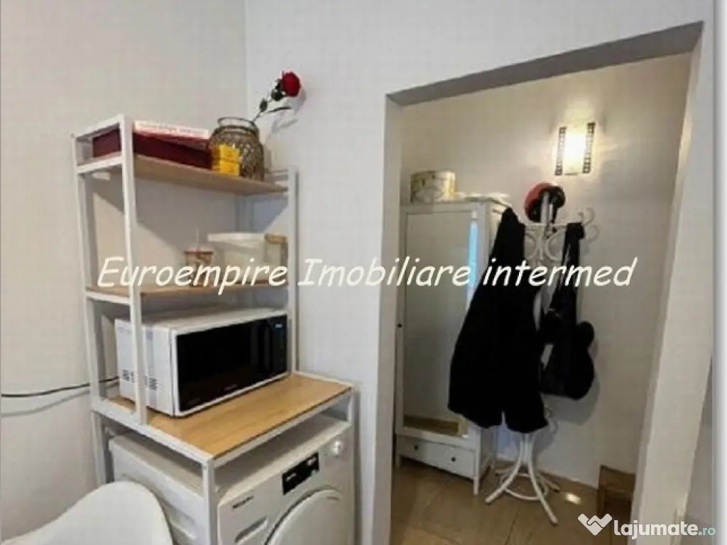 Apartament 2 camere decomandate zona Capitol 