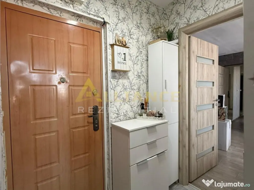 Apartament 3 camere spatios – etaj 10, mobilat si utila... 