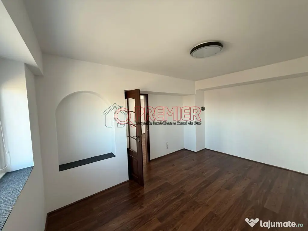 APARTAMENT PANORAMIC 4 camere transformat in 3 – 92 mp - 