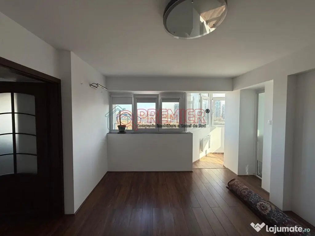 APARTAMENT PANORAMIC 4 camere transformat in 3 – 92 mp - 