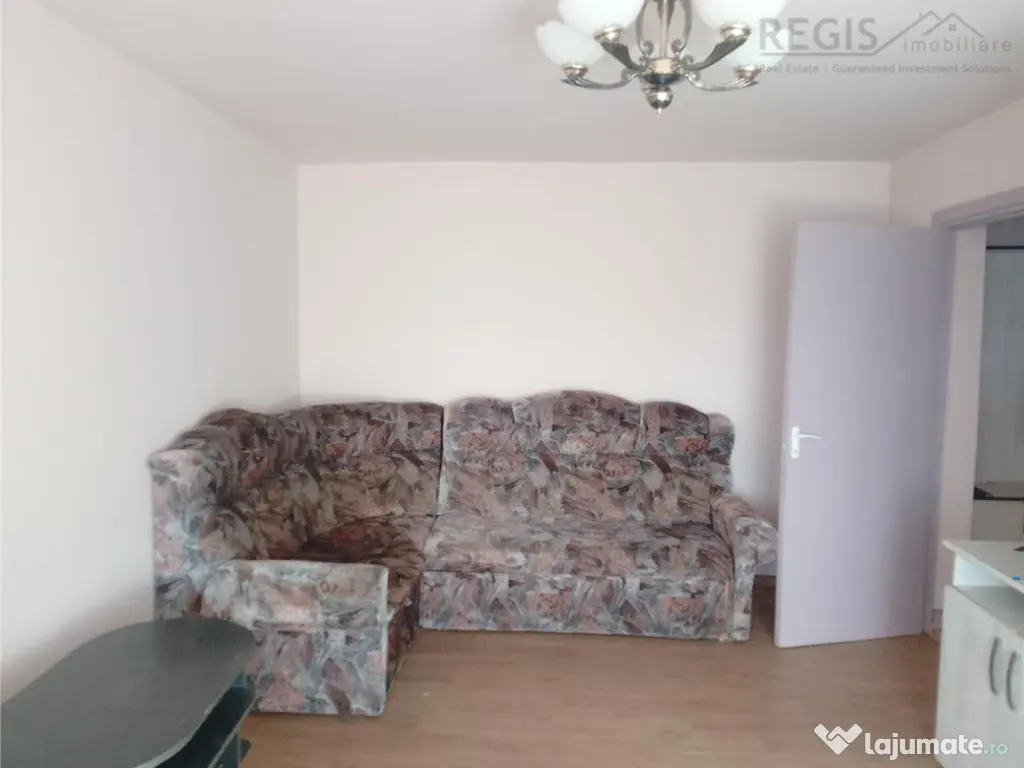 Apartament 2 camere decomandat 