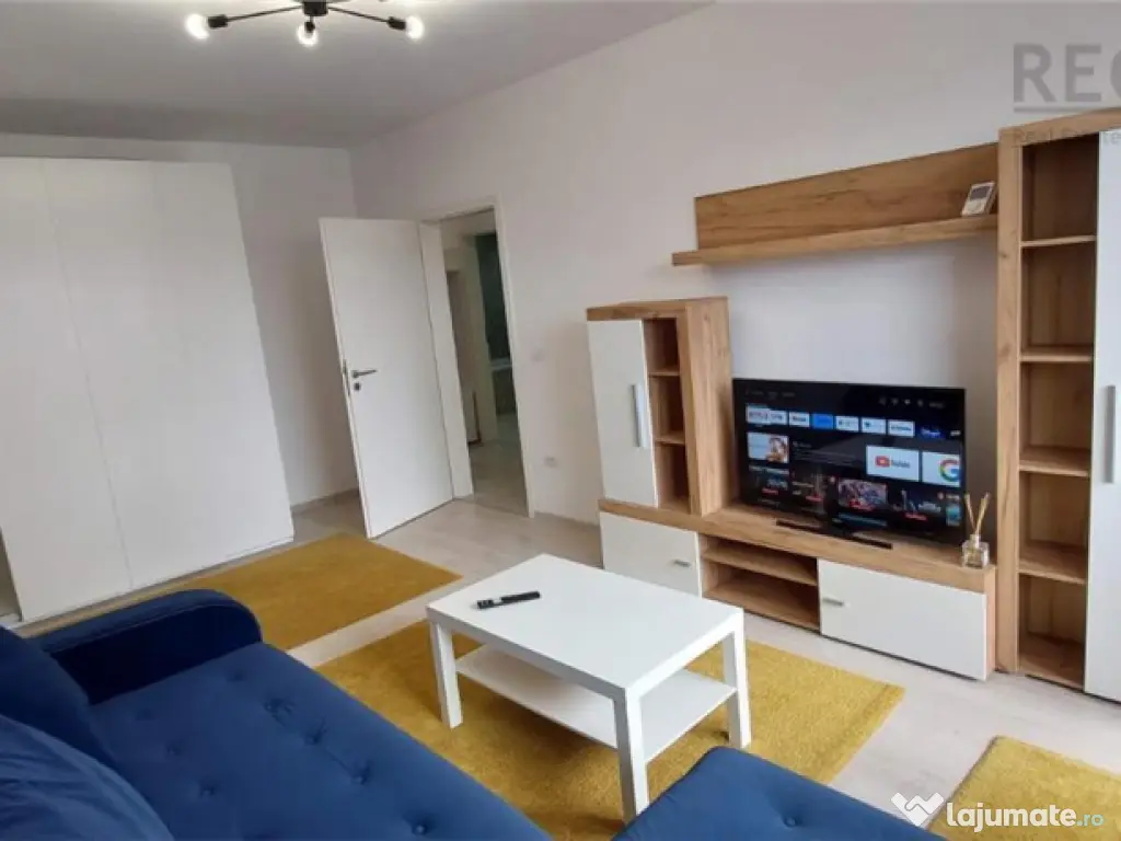 Apartament 2 camere zona Coresi | Loc de parcare 