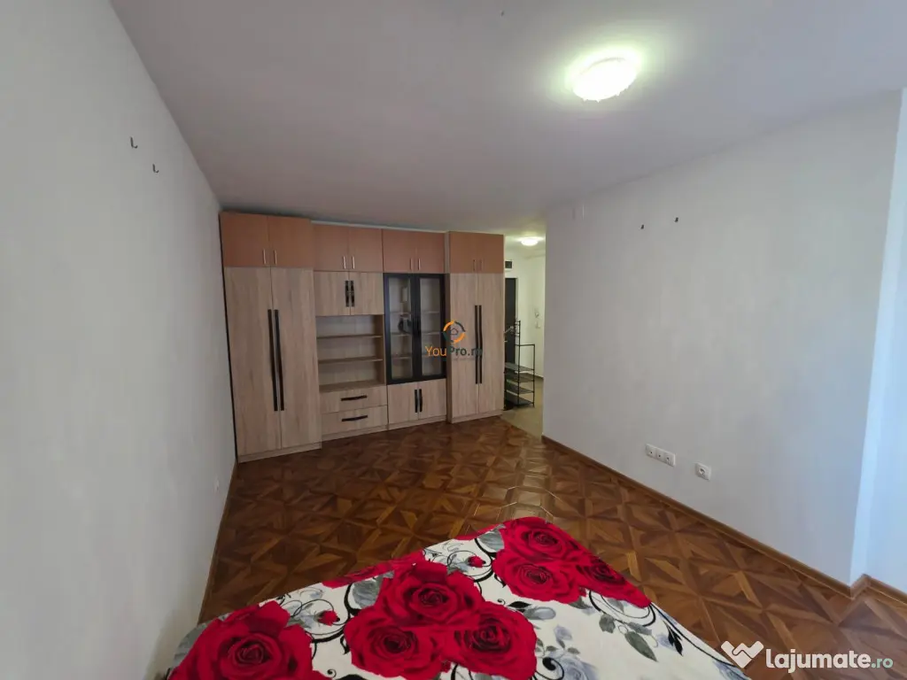 Bloc Nou Toronto cu Loc de Parcare 