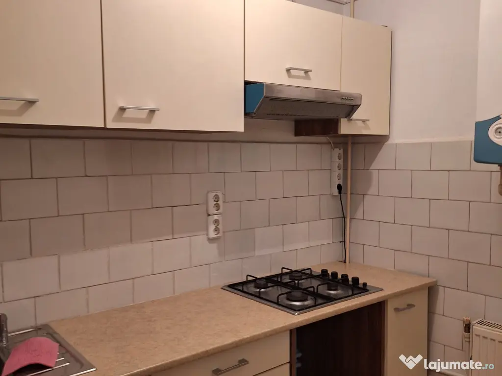 inchiriez garsoniera 