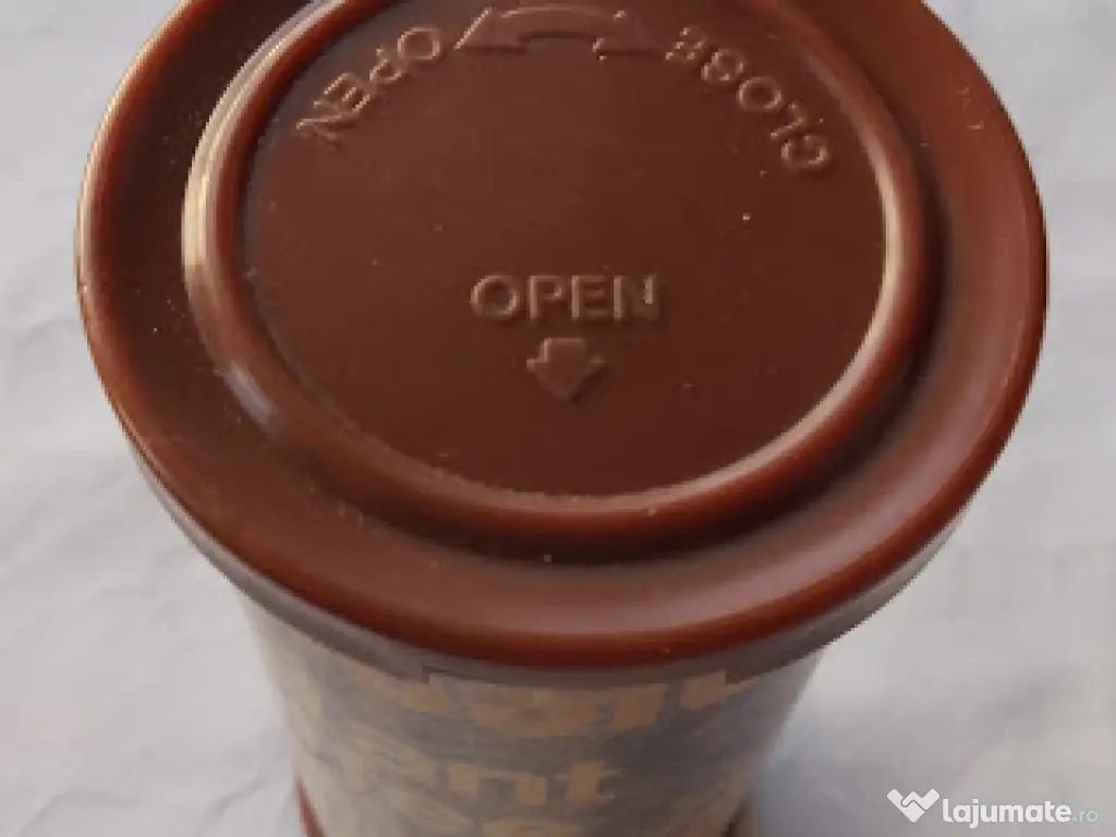 Set Jucării Vintage: Farsă Cafea + Joc Magnetic cu Șină Metalică 