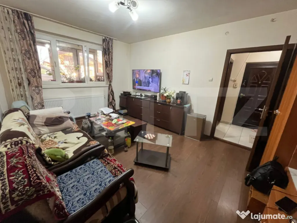 Apartament 2 camere parter – centrală proprie, bloc de c? 