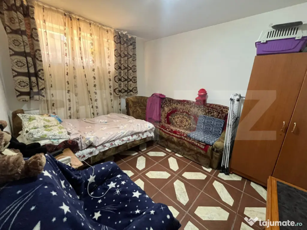 Apartament 2 camere parter – centrală proprie, bloc de c? 