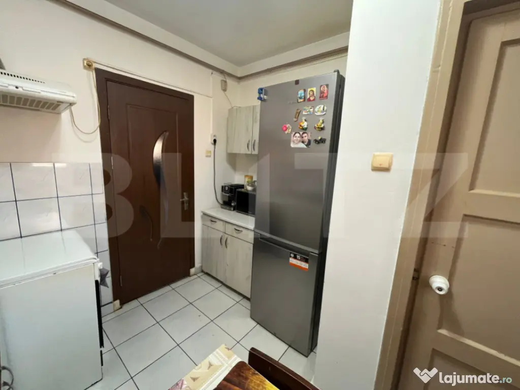 Apartament 2 camere parter – centrală proprie, bloc de c? 