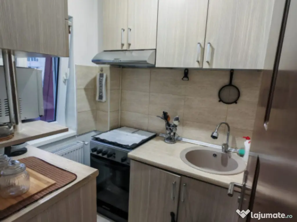 Apartament 3 camere de inchiriat, in zona Tomis Nord - Cirec 