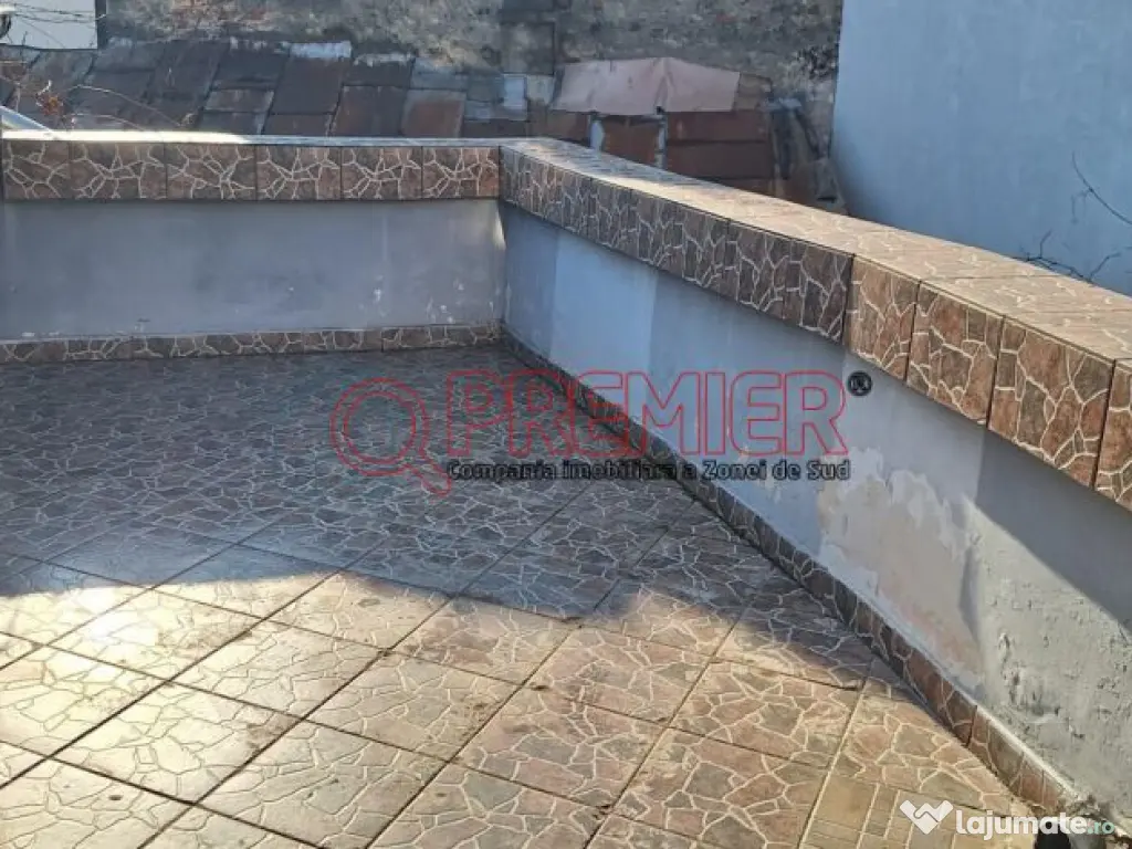 Calea Calarasilor - Traian apartament 4 camere 