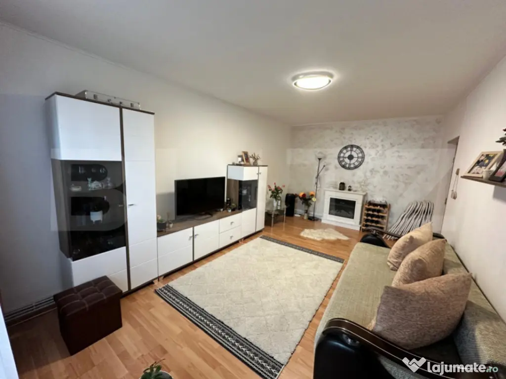 Apartament 3 camere de vânzare – Lunca Cetățuii, Iași 