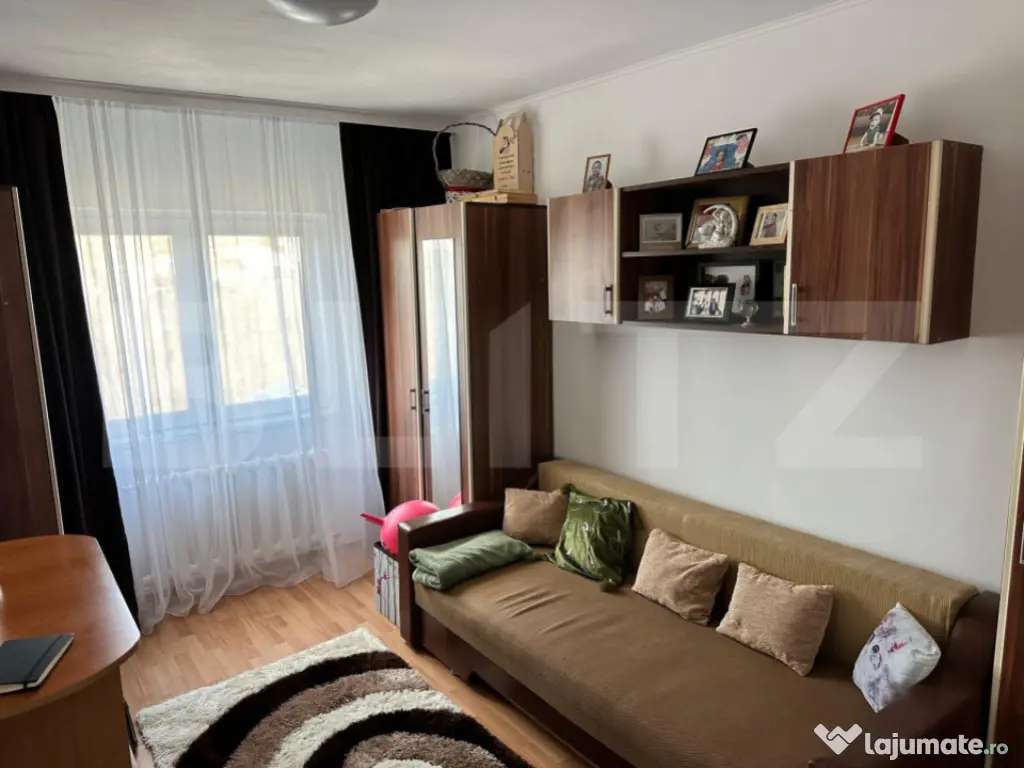 Apartament 3 camere de vânzare – Lunca Cetățuii, Iași 