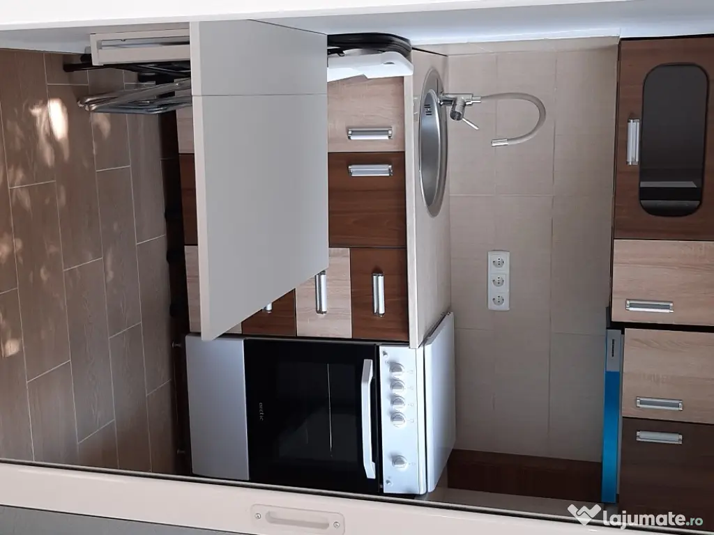 Garsoniera de inchiriat 