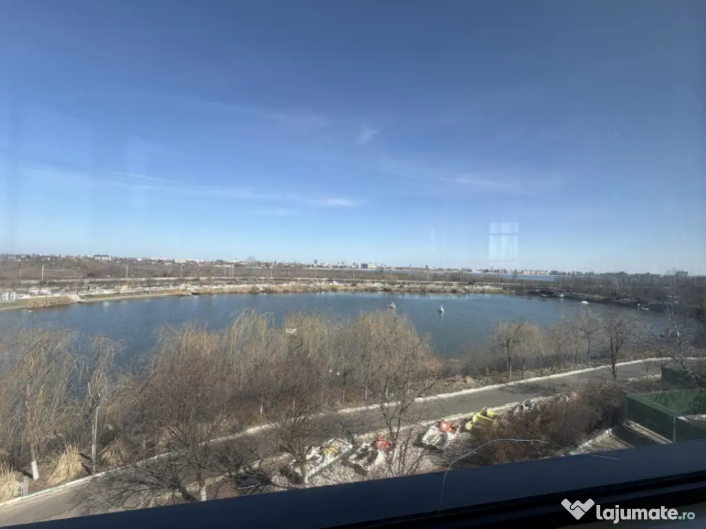 Resedinta excusivista ieșire lac, 582 mp, 550 mp teren, Ros