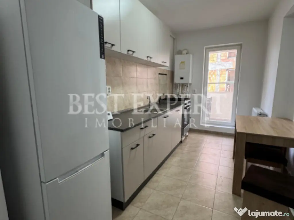 2 Camere Decomandat Mutare Imediata 