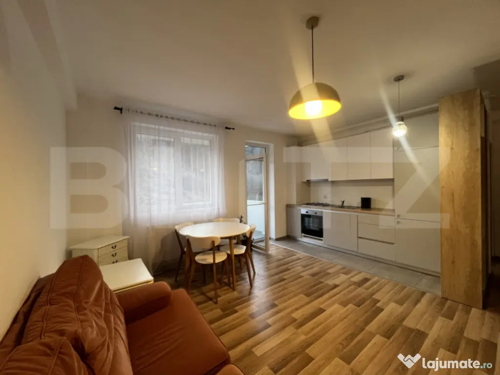 Apartament 2 camere, 47mp, zona Vivo 