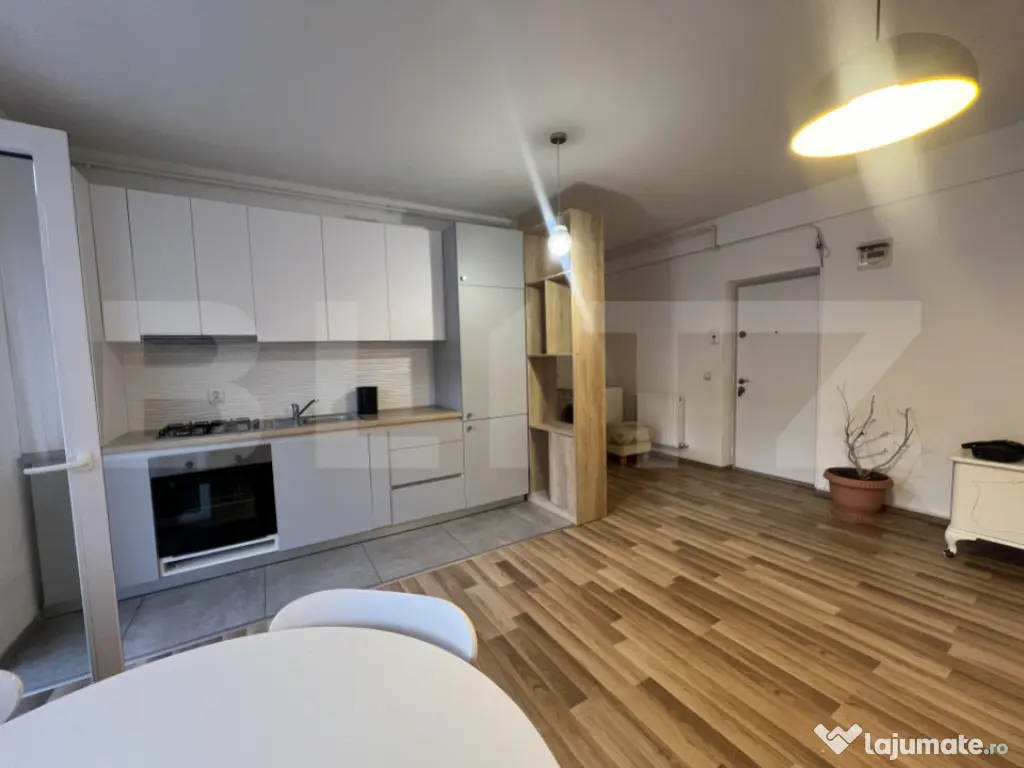 Apartament 2 camere, 47mp, zona Vivo 