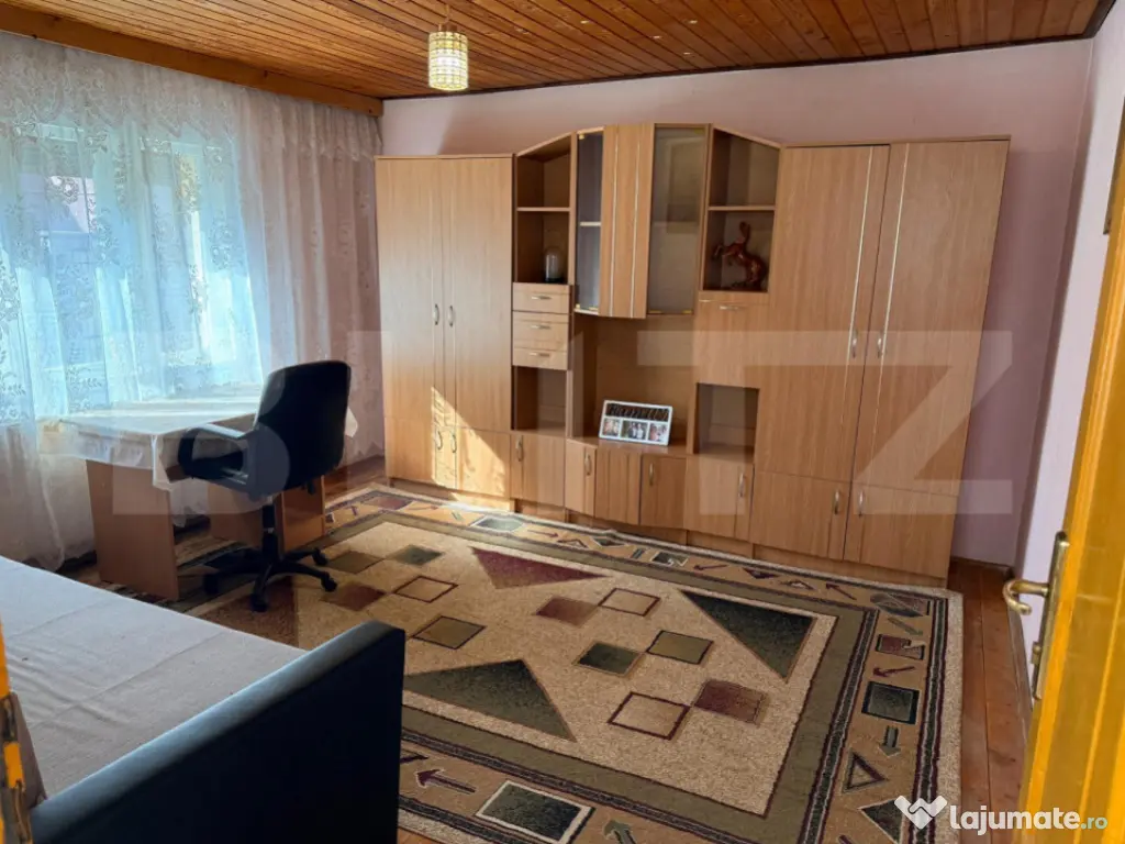 Casa individuala, curte si gradina, Harman