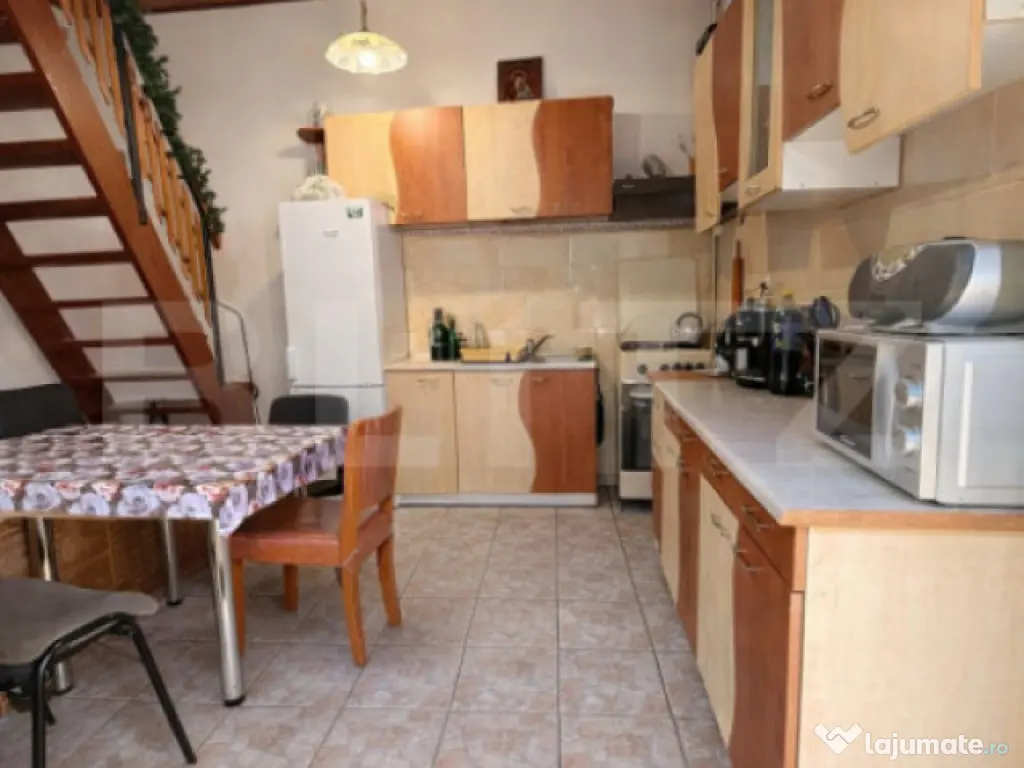 Casa individuala, curte si gradina, Harman