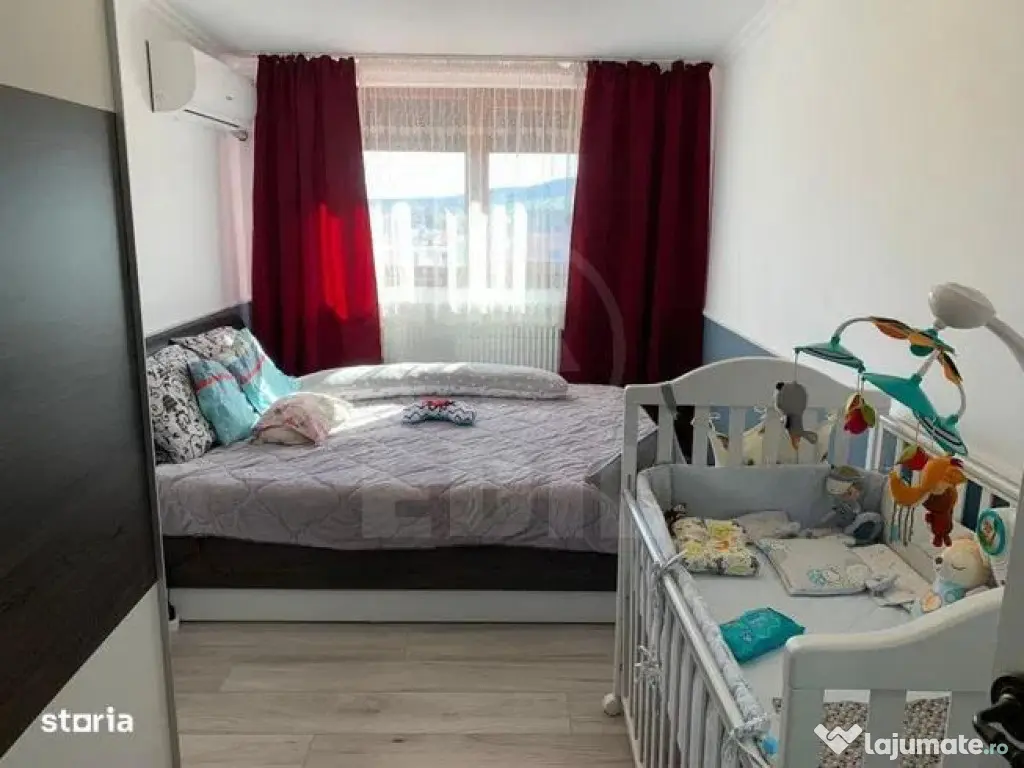 Apartament 3 camere zona Ioan Rus 