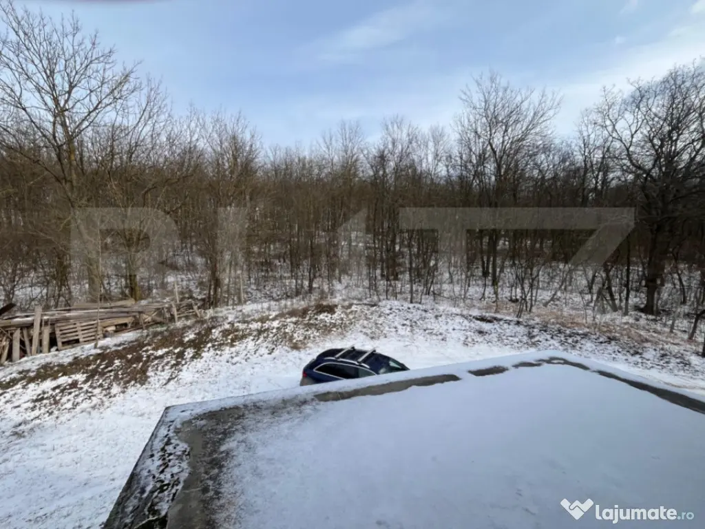 Casa cu etaj si mansarda, 5 camere, zona Santa, Mogosesti