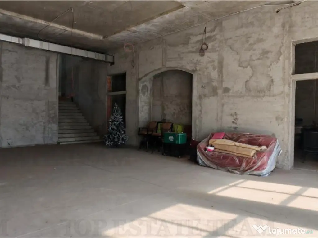 Vila somptuoasa, 10 camere, S P 1, 1100mp utili, cu toate 