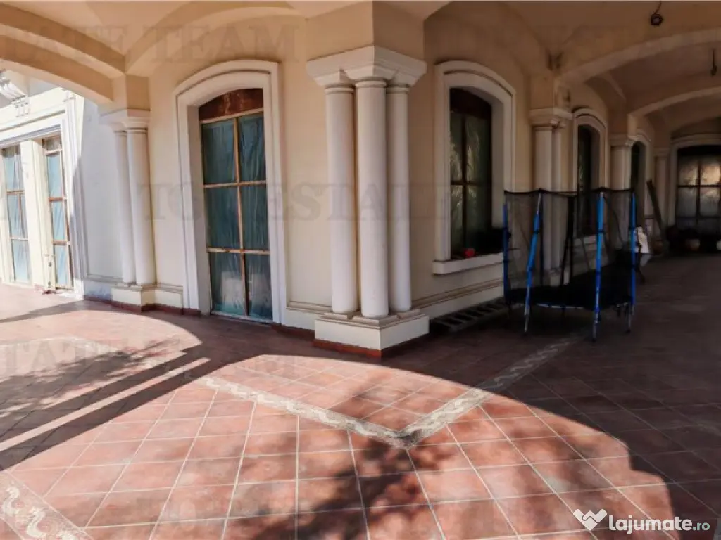 Vila somptuoasa, 10 camere, S P 1, 1100mp utili, cu toate 