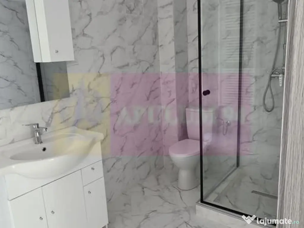 Apartament 3 camere de vânzare la Sinaia 