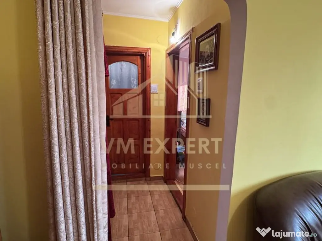 APARTAMENT 2 CAMERE ETAJ 4 VIȘOI CAMPULUNG 