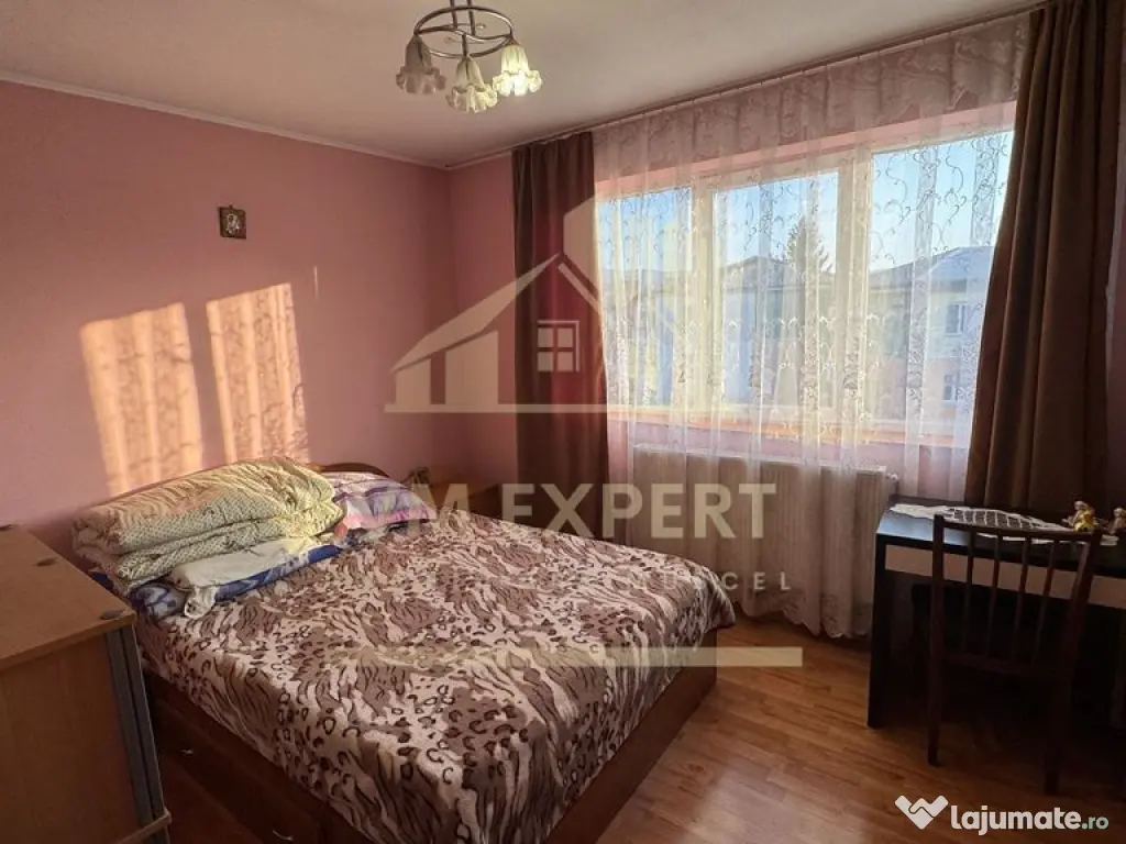 APARTAMENT 2 CAMERE ETAJ 4 VIȘOI CAMPULUNG 