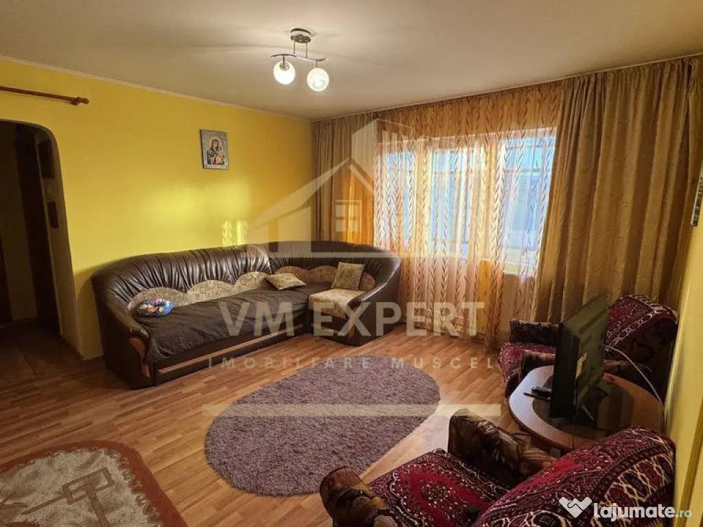 APARTAMENT 2 CAMERE ETAJ 4 VIȘOI CAMPULUNG 