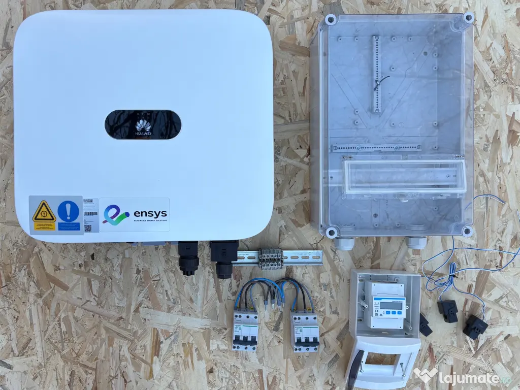 Vând invertor 6 KW trifazat Huawei